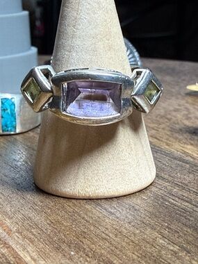 Sterling Silver Amethyst and Peridot Gemstone Ring